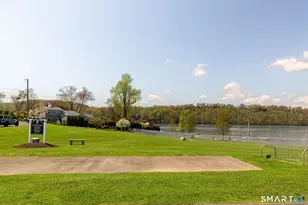 41 Skyline Dr, Brookfield, CT 06804 - Photo 38