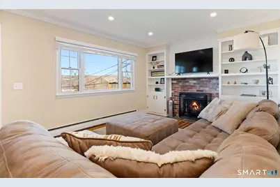 41 Skyline Drive, Brookfield, CT 06804 - Photo 2