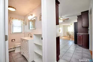 234 S Elm St, Windsor Locks, CT 06096 - Photo 14