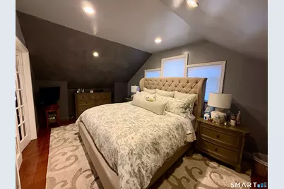 64 Hickory Street, Bridgeport, CT 06610 - Photo 26