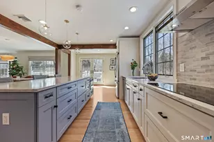 97 Davenport Ridge Ln, Stamford, CT 06903 - Photo 12