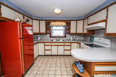 924 East Center Street, Wallingford, CT 06492 - Photo 10