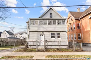 426 Poplar St, New Haven, CT 06513 - Photo 1
