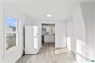 426 Poplar St, New Haven, CT 06513 - Photo 6