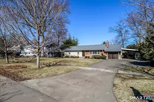 58 Davenport Dr, Stamford, CT 06902 - Photo 32