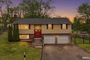 57 Edgewood Dr, Middletown, CT 06457 - Photo 2