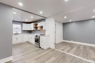 30 Pond St, Naugatuck, CT 06770 - Photo 6