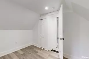 30 Pond St, Naugatuck, CT 06770 - Photo 32