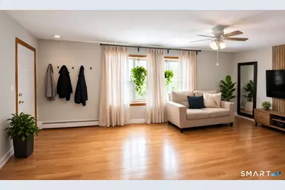 88 Elizabeth Ann Drive, New Haven, CT 06512 - Photo 2