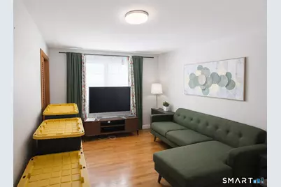 88 Elizabeth Ann Drive, New Haven, CT 06512 - Photo 18