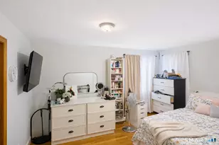 88 Elizabeth Ann Dr, New Haven, CT 06512 - Photo 6