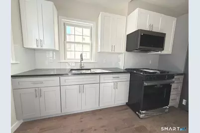 104 Maple Avenue, Stamford, CT 06902 - Photo 4