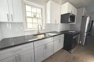 104 Maple Ave, Stamford, CT 06902 - Photo 28