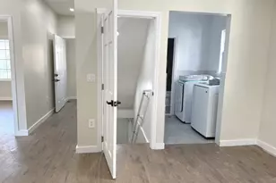 104 Maple Ave, Stamford, CT 06902 - Photo 36