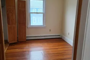 35 Denison Ave, New London, CT 06320 - Photo 18