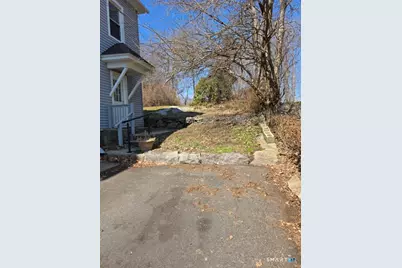 35 Denison Avenue, New London, CT 06320 - Photo 6