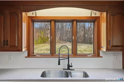 12 Longmeadow Drive, Wolcott, CT 06716 - Photo 10