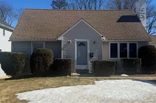 105 Crown St, Bristol, CT 06010 - Photo 2