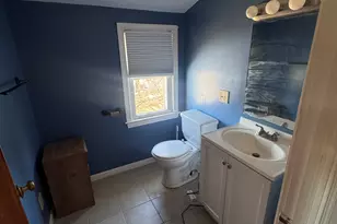 105 Crown St, Bristol, CT 06010 - Photo 14