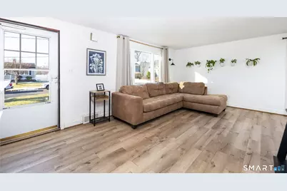 1 Bristol Street, Wethersfield, CT 06109 - Photo 12