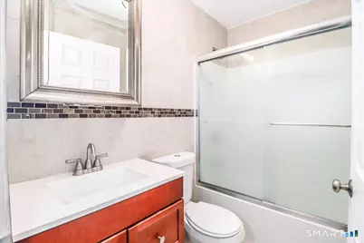 268 Congress Avenue #APT 18, Waterbury, CT 06708 - Photo 14