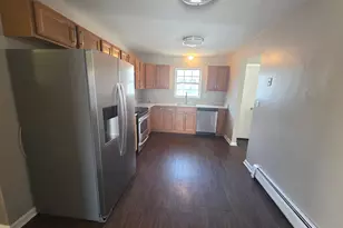 15 Mc Donald Ave, Waterbury, CT 06710 - Photo 12