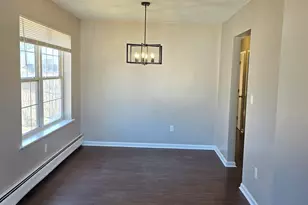 15 Mc Donald Ave, Waterbury, CT 06710 - Photo 6