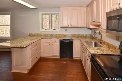 40 Kevin Drive, Vernon, CT 06066 - Photo 10