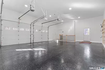 14 Windermere Lane, Stamford, CT 06902 - Photo 34