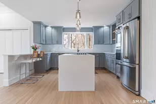 14 Windermere Ln, Stamford, CT 06902 - Photo 10