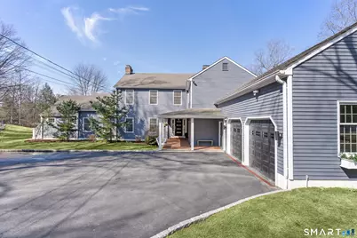 14 Windermere Lane, Stamford, CT 06902 - Photo 2