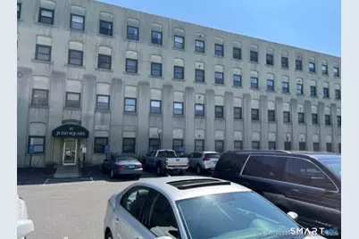 137 Judd Square #137, Wallingford, CT 06492 - Photo 2