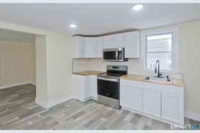 47 Maple Avenue, Enfield, CT 06082 - Photo 10