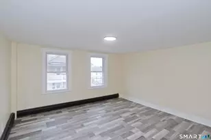 47 Maple Ave, Enfield, CT 06082 - Photo 4