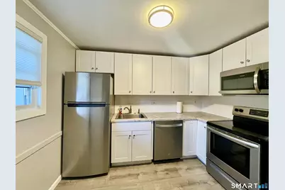 149 Moylan Court #149, Newington, CT 06111 - Photo 2