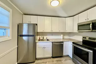 149 Moylan Ct, Newington, CT 06111 - Photo 2