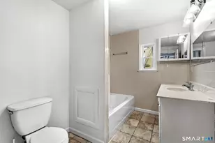 345 Capitol Ave, Bridgeport, CT 06606 - Photo 16