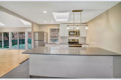 360 Old Sherman Hill Road, Woodbury, CT 06798 - Photo 6