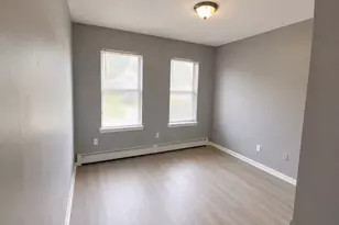 379 Woodland St, Hartford, CT 06112 - Photo 8