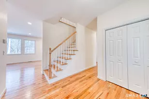 9 Sheffield Dr, Mansfield, CT 06250 - Photo 4