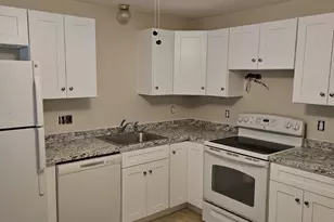 33 River St, Windsor, CT 06095 - Photo 2