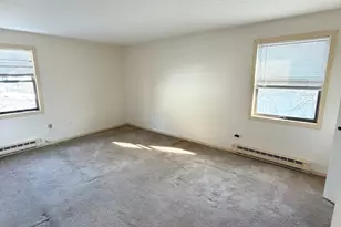 33 River St, Windsor, CT 06095 - Photo 8