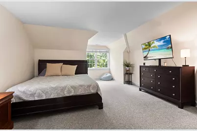 40 Wildwood Road, Stamford, CT 06903 - Photo 22