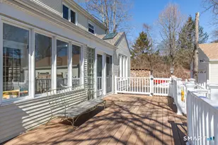 19 Beecher Rd, Woodbridge, CT 06525 - Photo 4