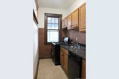 16 Woodland Street #1, New Haven, CT 06511 - Photo 6