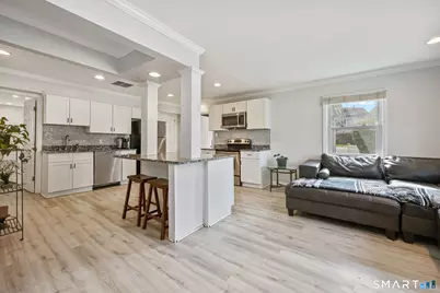 5 Sanford Place, Stratford, CT 06615 - Photo 4