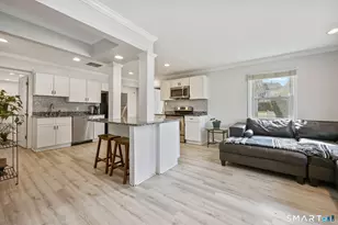 5 Sanford Pl, Stratford, CT 06615 - Photo 4