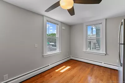 502 Chapel Street #4, New Haven, CT 06511 - Photo 4