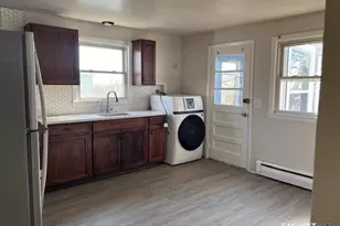 95 Balsam Ave, Bridgeport, CT 06606 - Photo 8