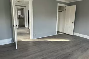 22 Hawthorne St, Norwich, CT 06360 - Photo 10